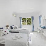 Villa Amoreira By *